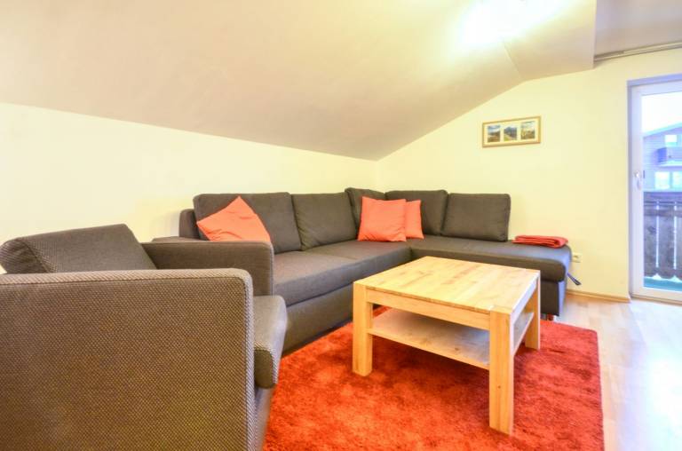Cosy and modern apartment, directly next to the ski-lift — photo 2