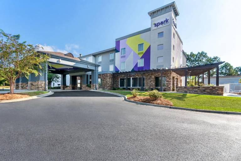 Spark by Hilton Dothan in Dothan, AL
