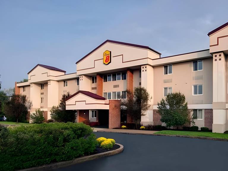 Super 8 By Wyndham State College in State College, PA