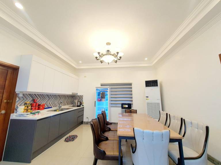 Villa with pool — photo 3