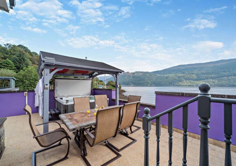 House Loch Goil