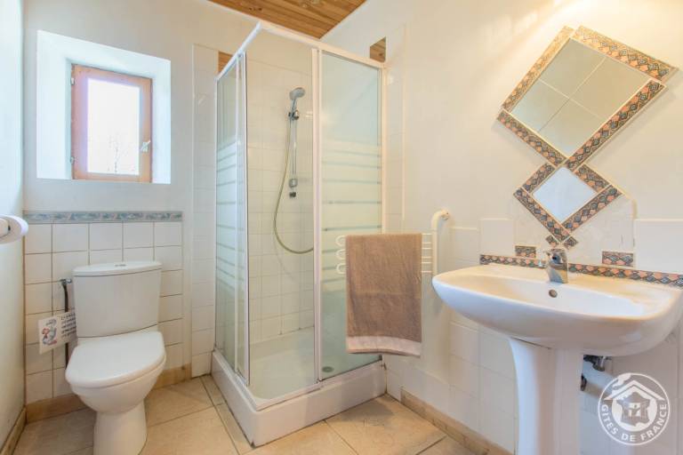 Gite with sauna, yard & terrace | Pets allowed — photo 3