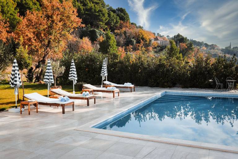 Villa with jacuzzi & pool | Perfect for remote work in Tucepi