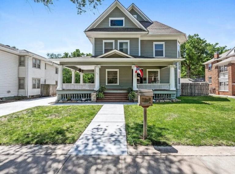 House Riverside