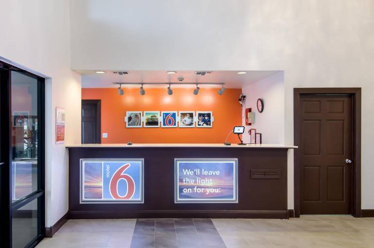 Motel 6 Waco, TX — photo 2