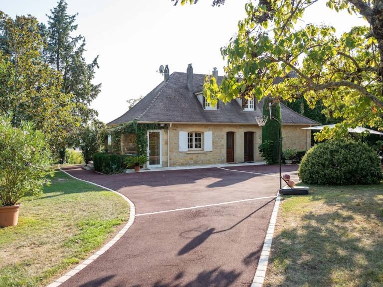 Villa  Vélines