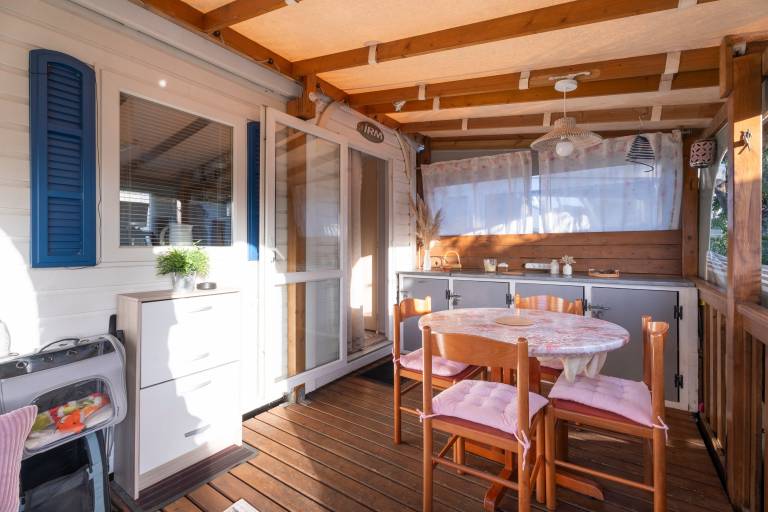 Mobile Home 'Chez Hervé' with Private Terrace and Air Conditioning — photo 2