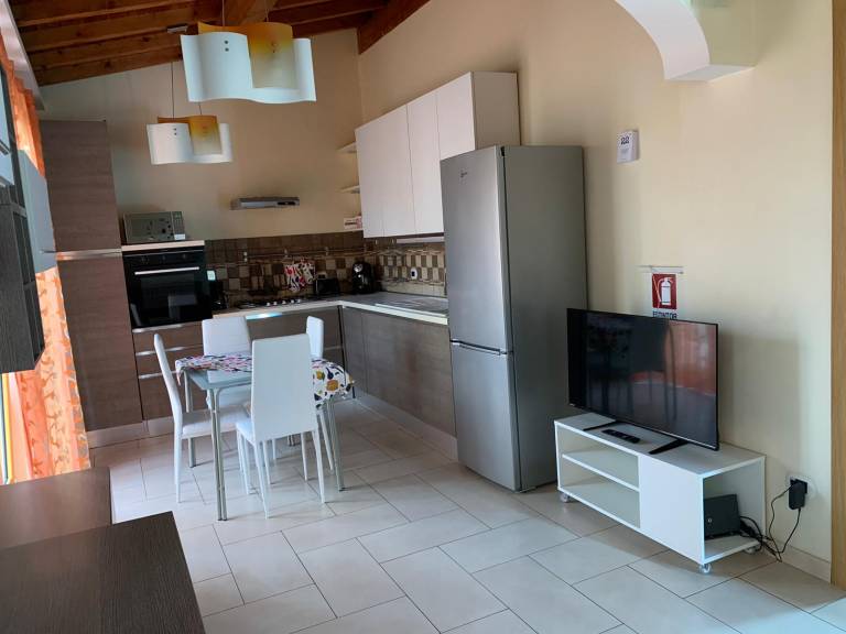 Children-friendly apartment with garden & barbecue | Garden view | Pets allowed — photo 5