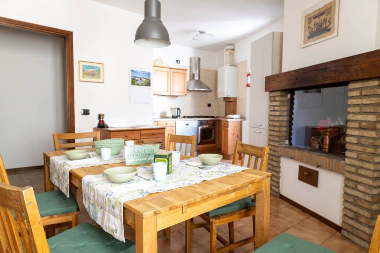 Family-oriented nice apartment | City view | Pets are welcome in Sirmione