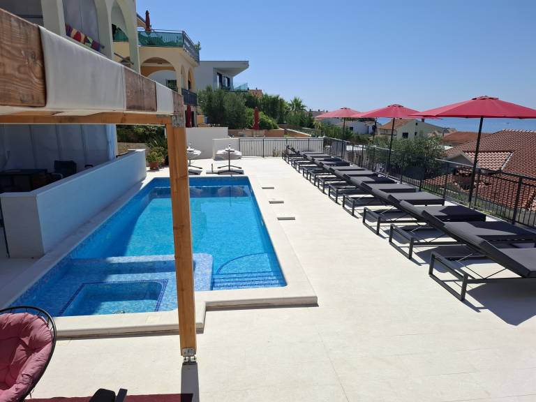 Privatzimmer in Okrug Gornji, Gespanschaft Split-Dalmatien für max. 4 Gäste