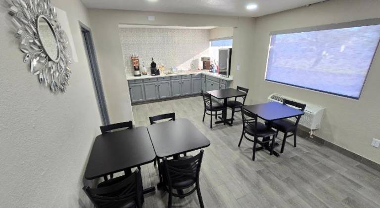 Days Inn by Wyndham Wichita Falls — photo 4