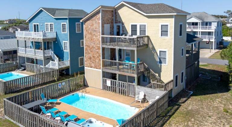 House with jacuzzi & pool | Beach nearby | Pet-friendly in Kill Devil Hills, NC