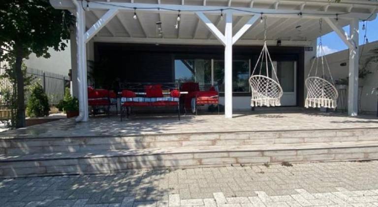 Villa | Beach nearby | Dogs allowed in Constanta