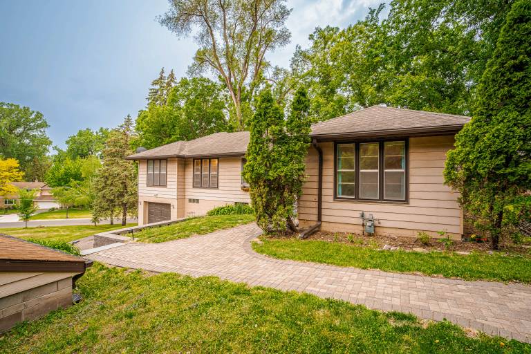 House  Eagan