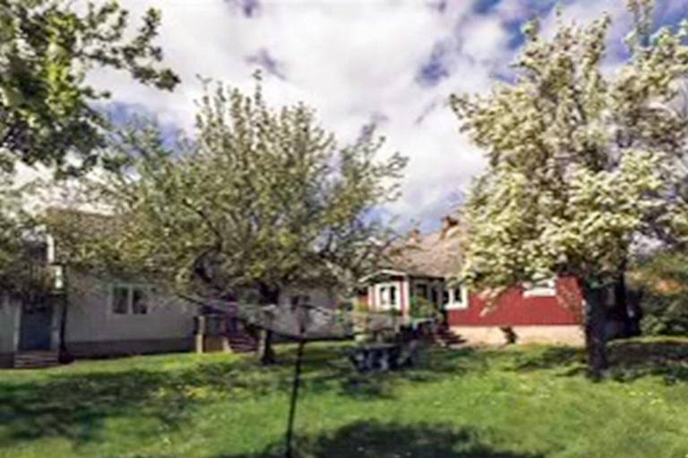 Pleasant vacation home with garden & barbecue | Pets allowed — photo 3