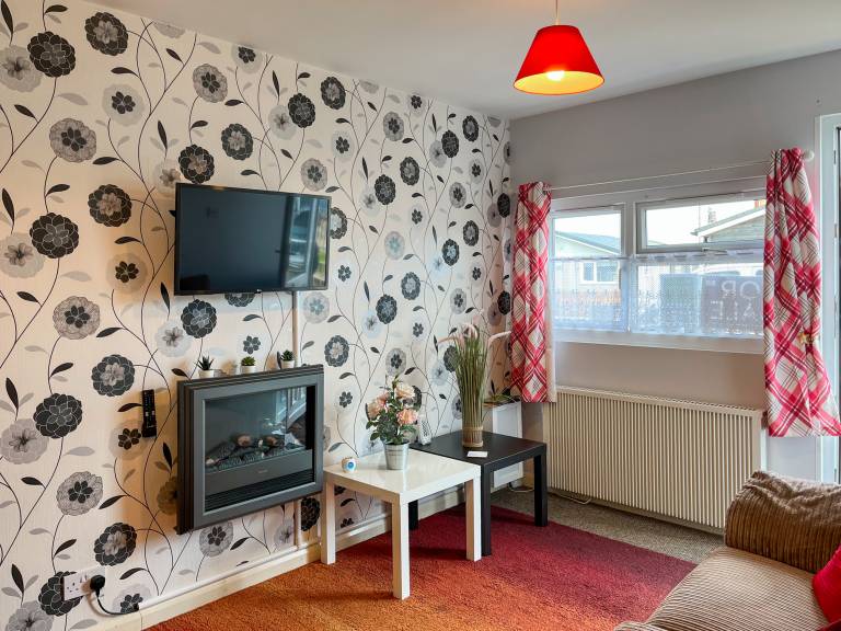 Family-oriented cottage with garden | River view | Pet-friendly — photo 3