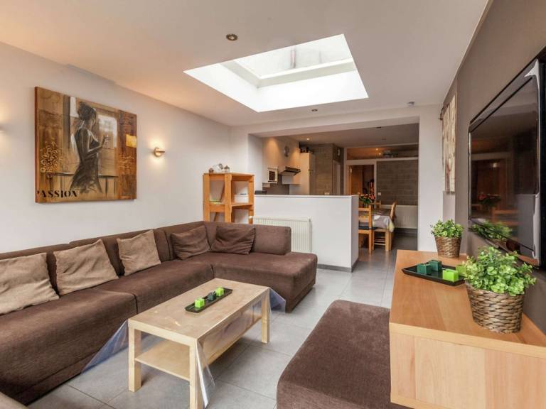 House Mouscron