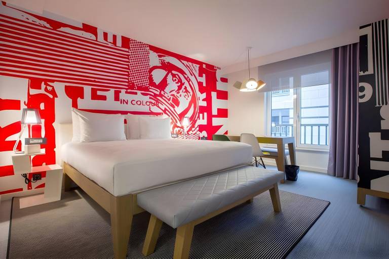 Radisson RED Brussels in Brussels
