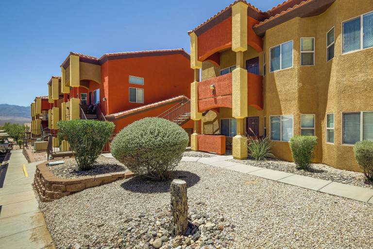 Condo  Mesquite