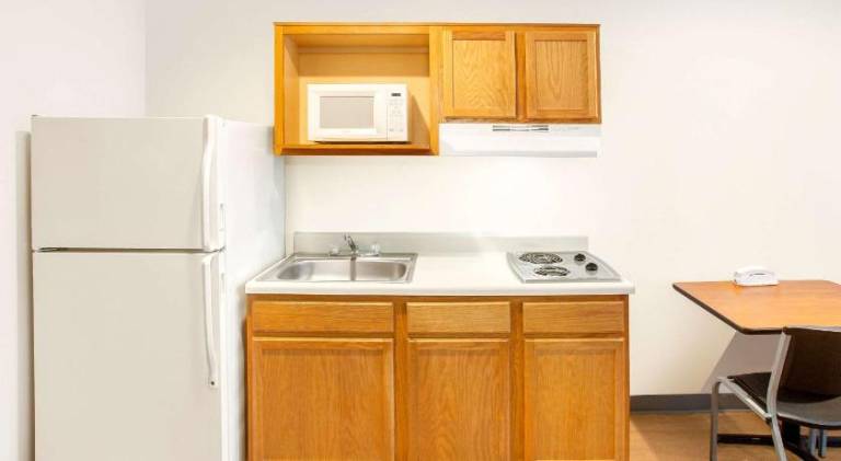 WoodSpring Suites Pharr — photo 3