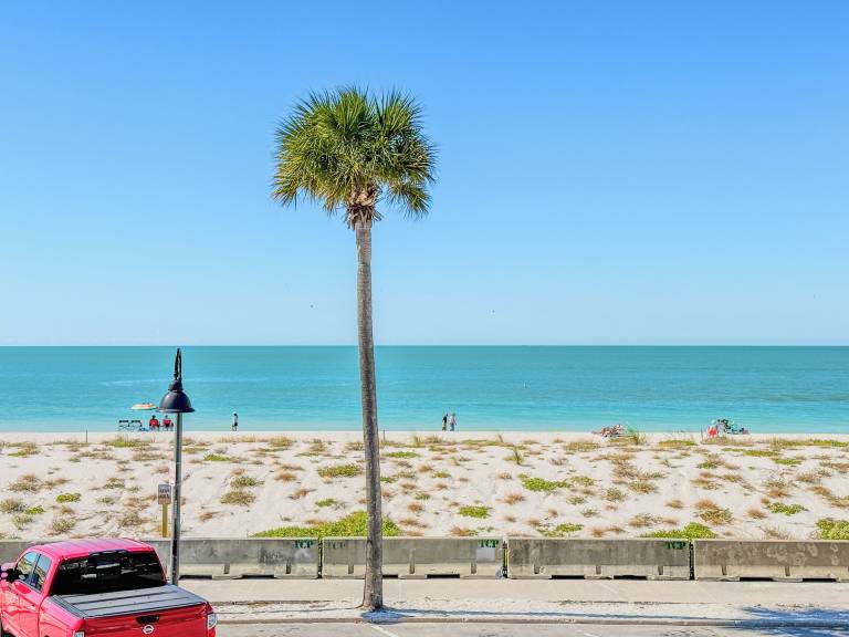 Condo Pass-a-Grille Beach