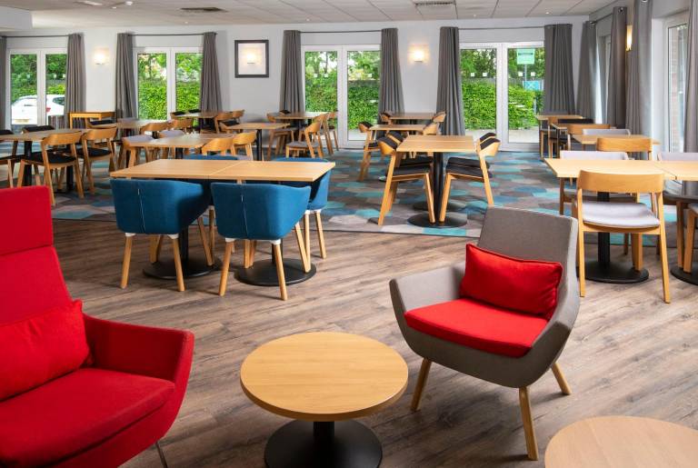 Holiday Inn Express Peterborough By IHG — photo 2