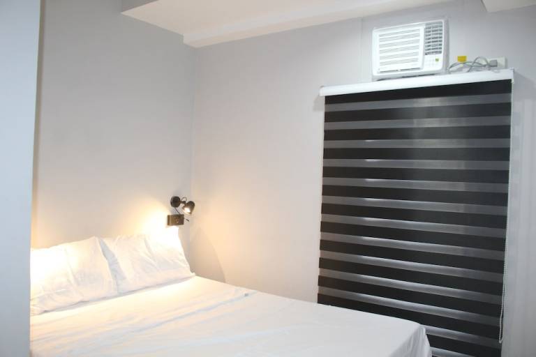 Hostel Makati