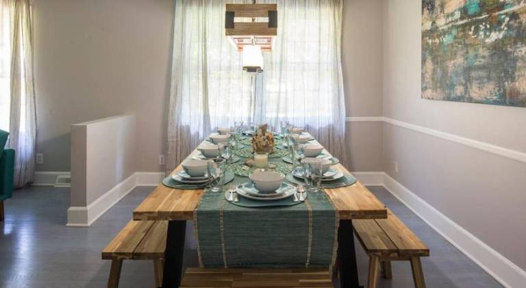 Boho by the Water! 1750sqft - Fishing & sleeps 10! — photo 3