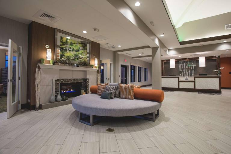 Hilton Garden Inn Bolingbrook — photo 2