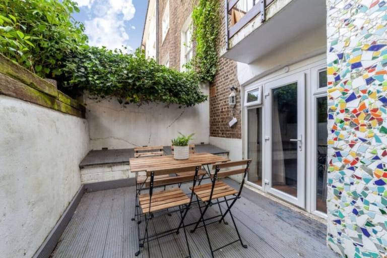 Apartment London
