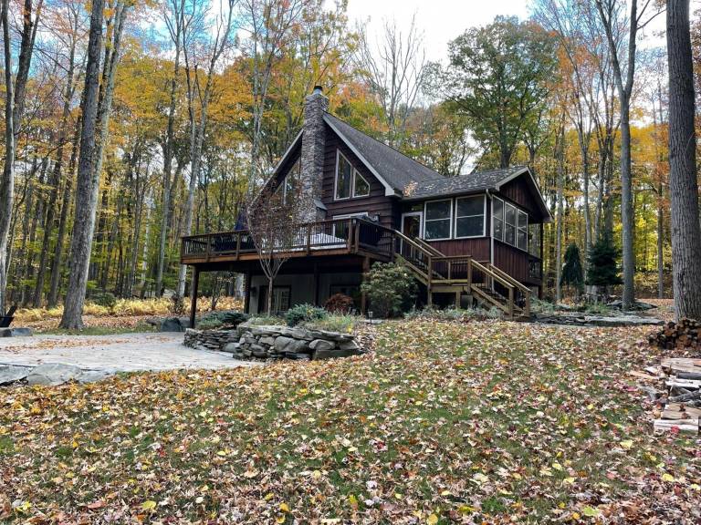 Cabin Lake Wallenpaupack