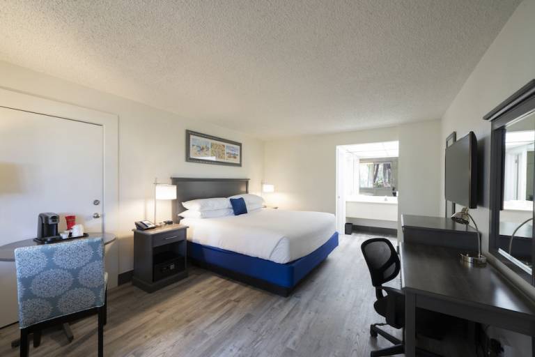 Resort Okaloosa Island