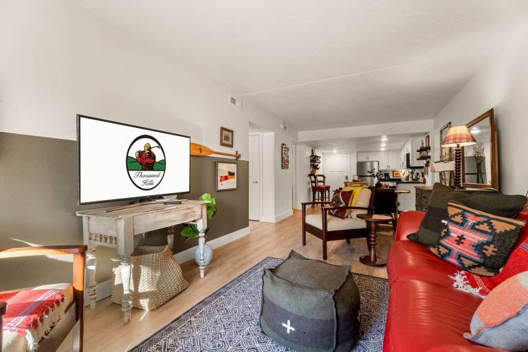 Condo with pool | Pets allowed in Branson, MO