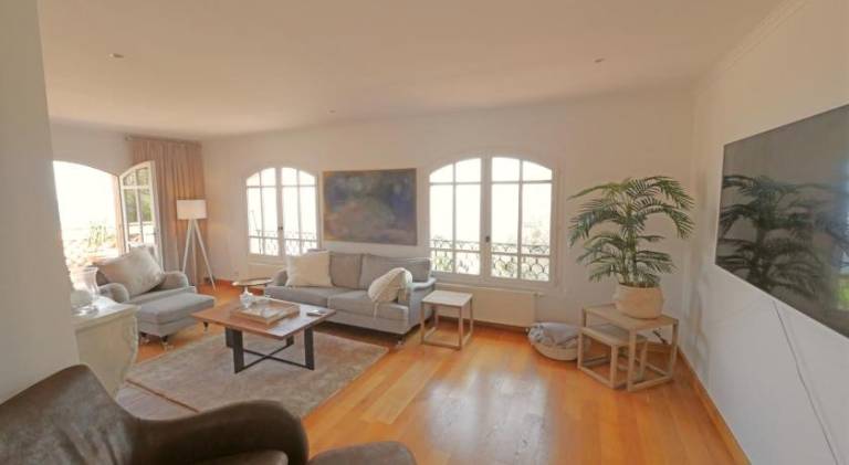 Spacious vacation home with pool | Next to the beach | Pets allowed — photo 2