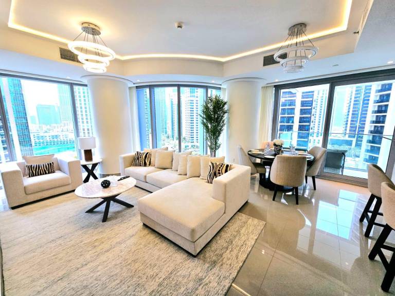 Fully equipped holiday apartment with patio, sauna & hot tub | Close to Burj Khalifa | Suitable for remote work | Pets allowed in Dubai