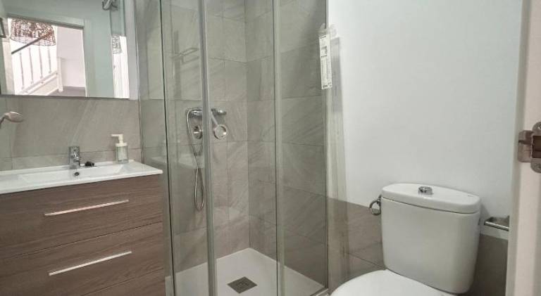 Pleasant vacation home | Near Torre del Oro | Pet-friendly — photo 2