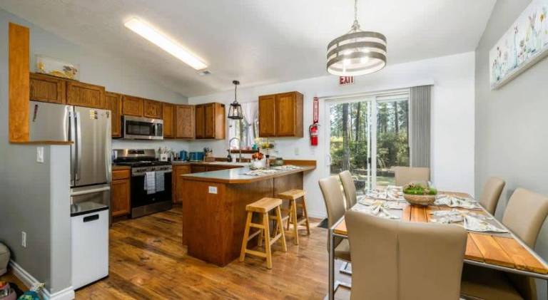 Spacious house | Good for workation | Pet-friendly — photo 3