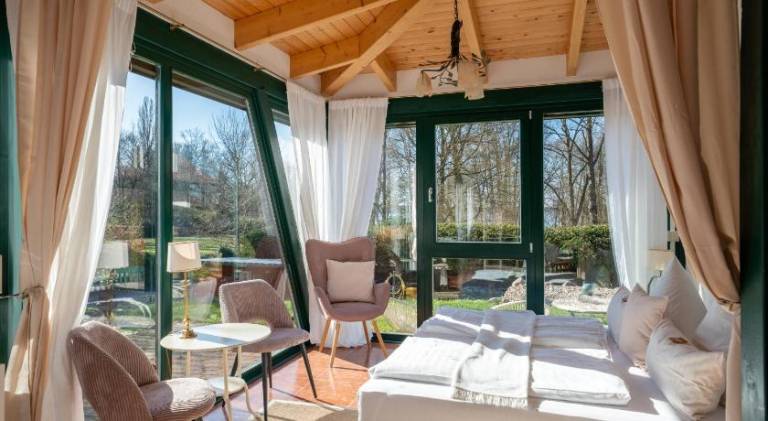 Beautiful holiday apartment with sauna, terrace & garden | Pets allowed — photo 2