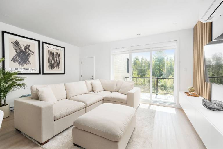 Condo Mirabel
