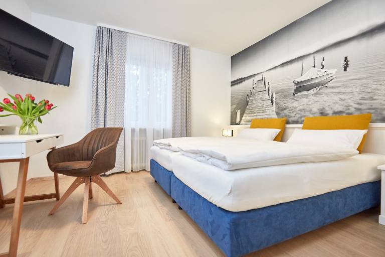 Hotel Zum Fischer am See (DE Prien) - Leyk - 033 in Rosenheim