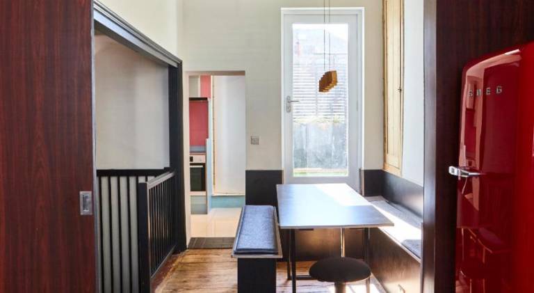 Rental apartment | Next to British Airways i360 — photo 4