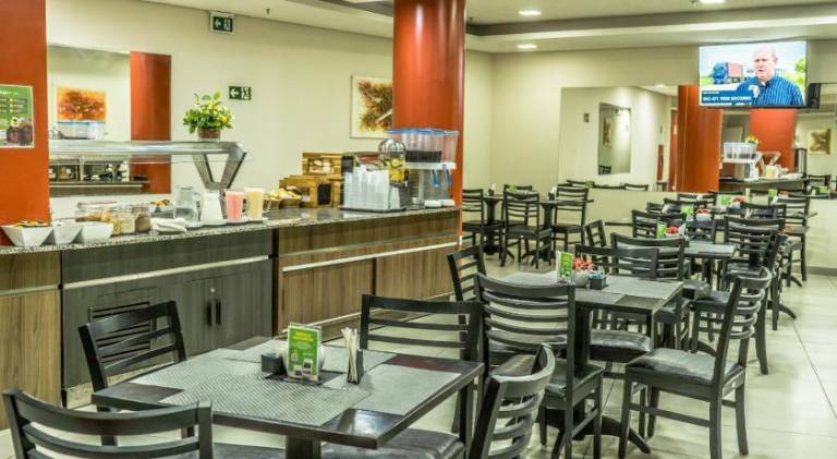 Hotel Nacional Inn Porto Alegre - Proximo ao Complexo Santa Casa e Araujo Viana — photo 5