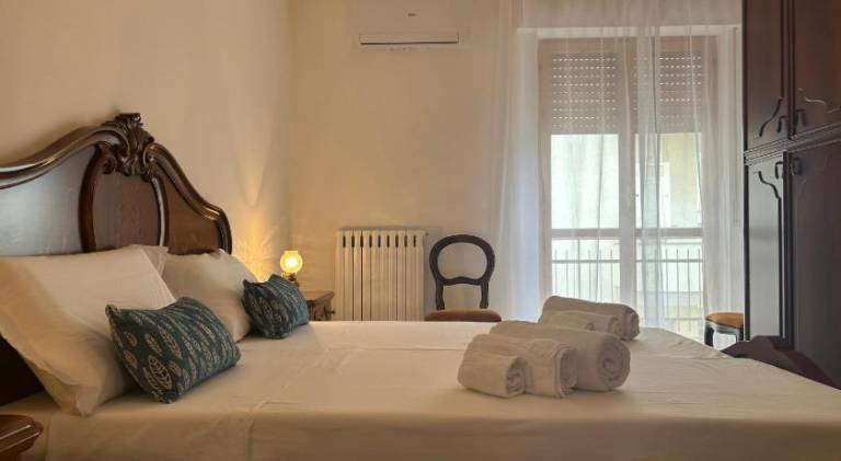 Holiday apartment with 2 rooms for 6 persons — photo 2