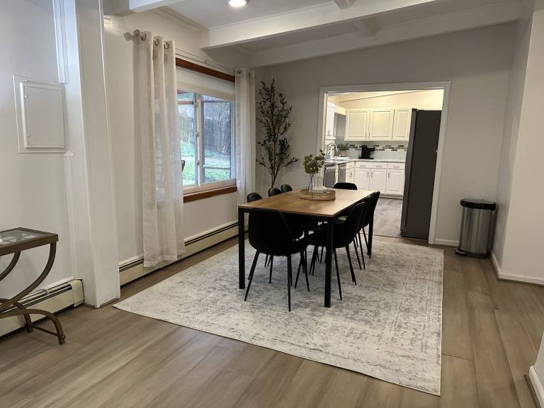 Children-friendly house with yard | Pets are welcome — photo 2