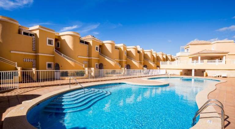 Beautiful holiday apartment with pool | Pets allowed in Adeje