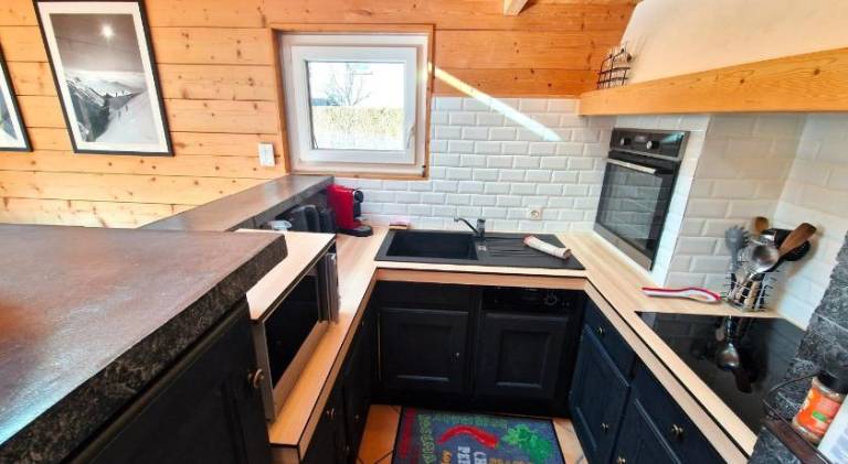 House with terrace | Perfect for remote work | Pets allowed — photo 4