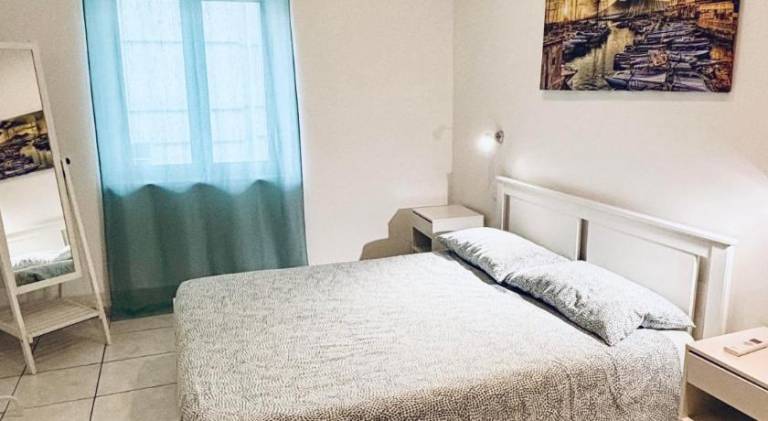 Holiday apartment with 1 room for 5 persons in Casoria