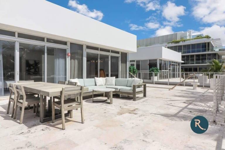 House South Beach