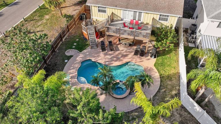 House  Indian Rocks Beach