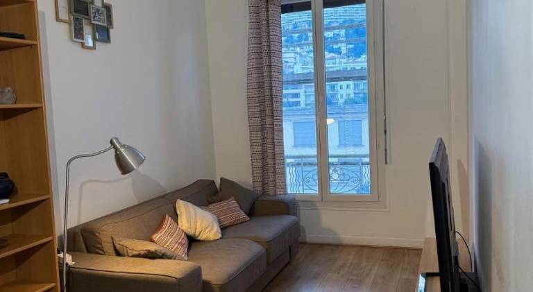 Holiday apartment | Near Russian Orthodox Cathedral in Thiers